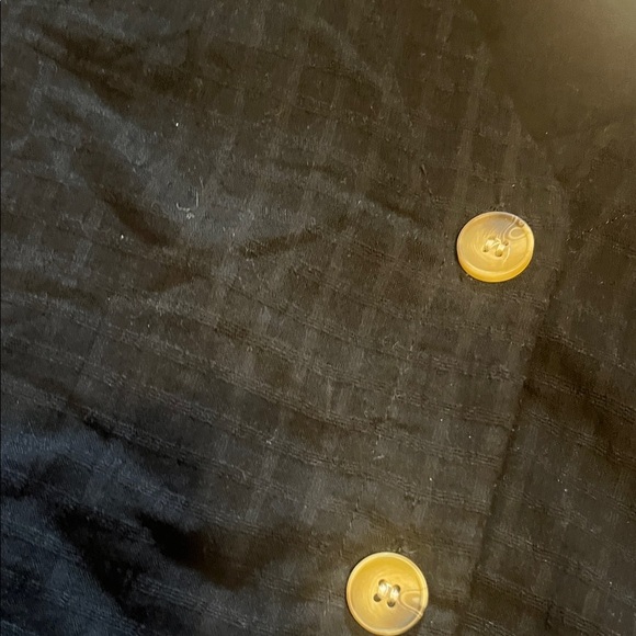 Nerlerolian NWT Black Button-Down Ruffle Top Large - Picture 4 of 7